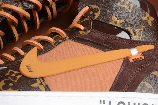 HYPE Jordan AQ0818-158 Off-Louis AJ1 1 OW Air x 0704
